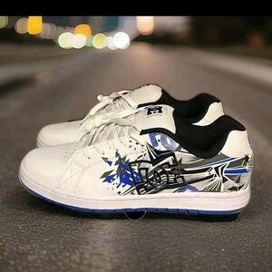 Men's DC Gaveler Casual Low Top Skate Shoes  - White/Blue/Grey - Size 10.5